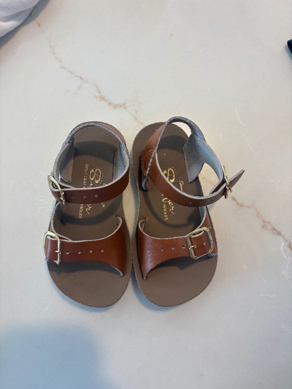 Salt water sandals - toddler size 7